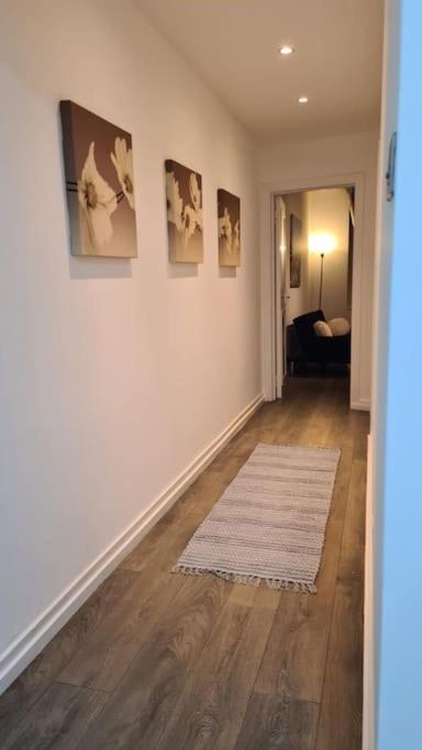 Luxury 1 Bedroom Flat In The Heart Of Wood Green Londra Dış mekan fotoğraf